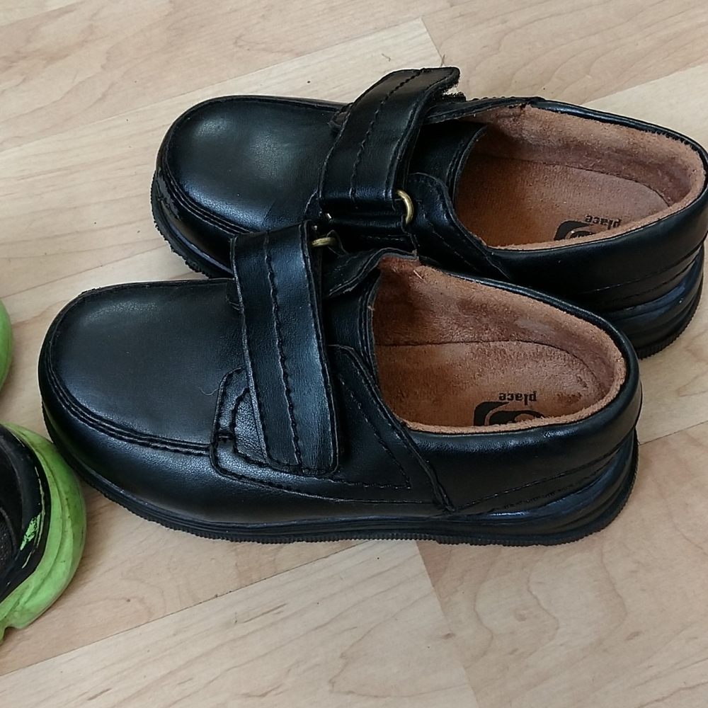 Children's Place Dress Shoes size 10
